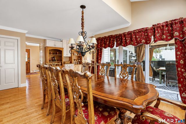 36 Shadows End Lane, Milford, CT 06460