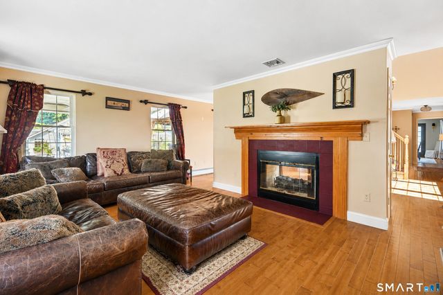36 Shadows End Lane, Milford, CT 06460