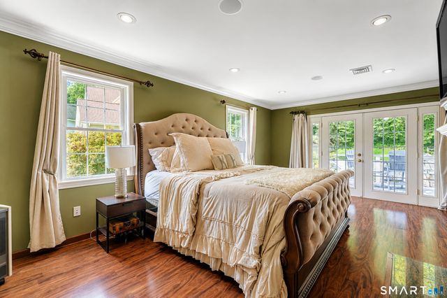 36 Shadows End Lane, Milford, CT 06460