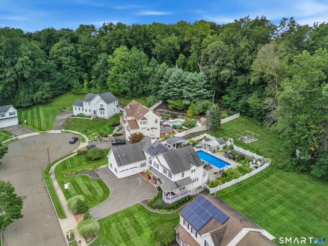 36 Shadows End Lane, Milford, CT 06460