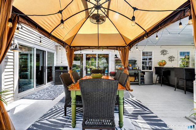 36 Shadows End Lane, Milford, CT 06460