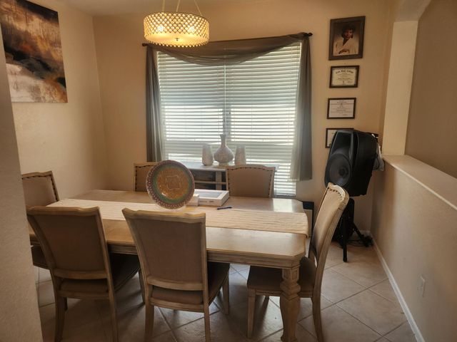 5148 S Aurora Lake Circle, Greenacres, FL 33463