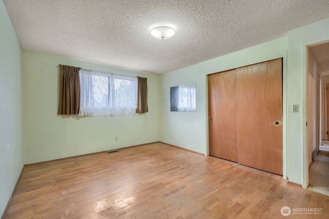 12524 13th Avenue SW, Burien, WA 98146