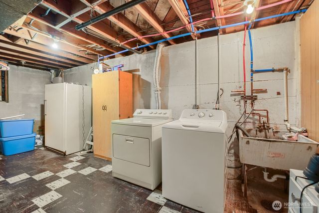 12524 13th Avenue SW, Burien, WA 98146