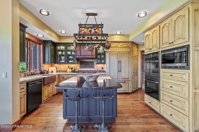 17371 S Running Bear Rd, Coeur D'alene, ID 83814