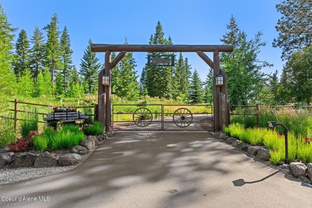 17371 S Running Bear Rd, Coeur D'alene, ID 83814
