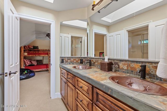 17371 S Running Bear Rd, Coeur D'alene, ID 83814