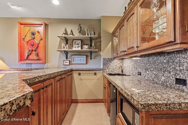 17371 S Running Bear Rd, Coeur D'alene, ID 83814