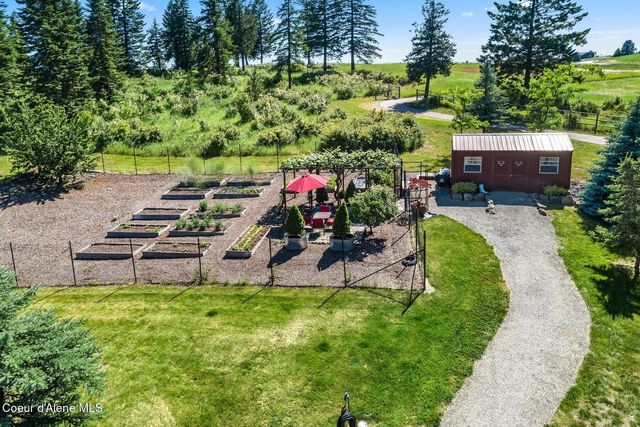 17371 S Running Bear Rd, Coeur D'alene, ID 83814
