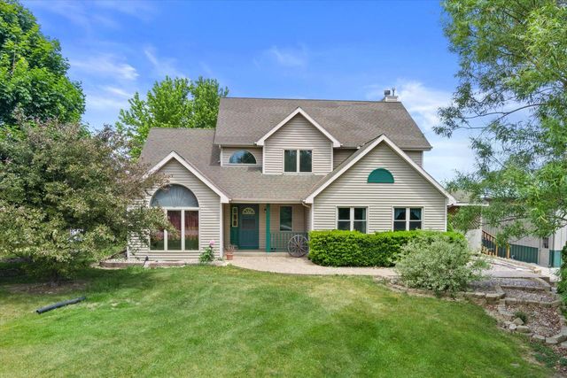 22302 Church ROAD, Kansasville, WI 53139