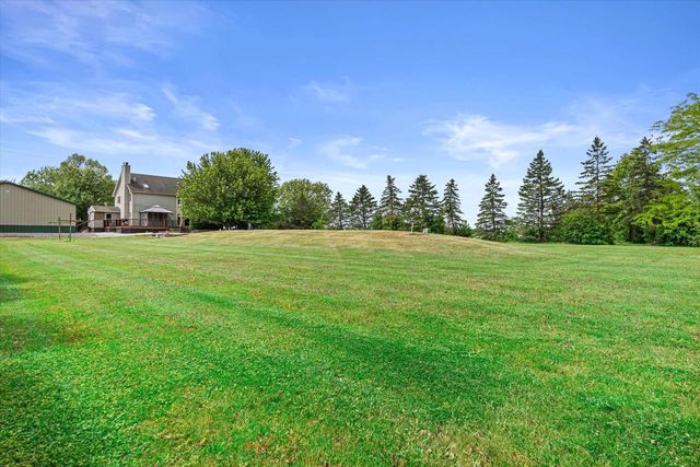 22302 Church ROAD, Kansasville, WI 53139