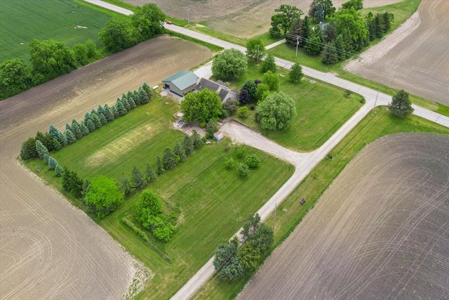 22302 Church ROAD, Kansasville, WI 53139