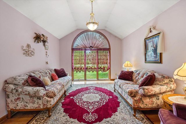 22302 Church ROAD, Kansasville, WI 53139