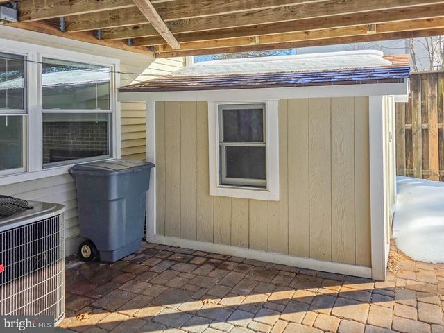 18736 PINTAIL LN, Gaithersburg, MD 20879