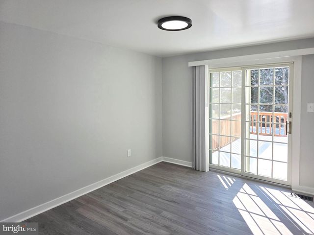 18736 PINTAIL LN, Gaithersburg, MD 20879