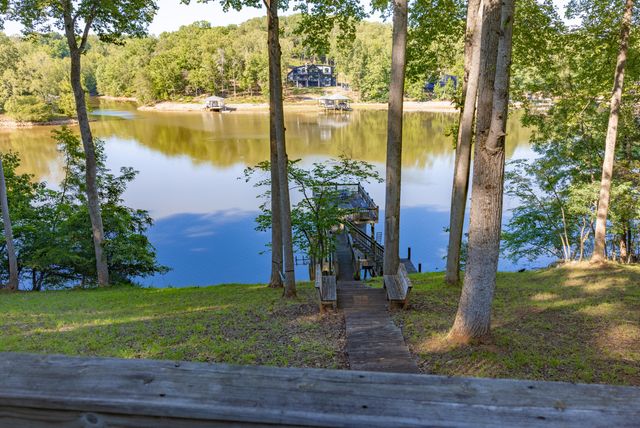 1650 Crafts Church RD, Glade Hill, VA 24092