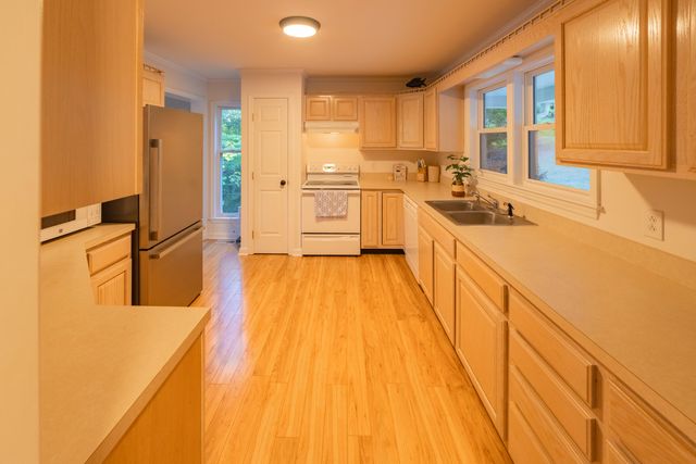 1650 Crafts Church RD, Glade Hill, VA 24092