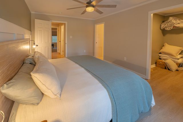 1650 Crafts Church RD, Glade Hill, VA 24092