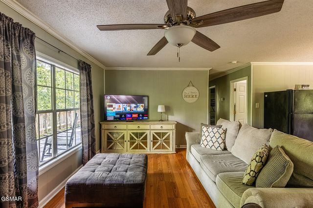 1901 Blackberry Way, Sevierville, TN 37876