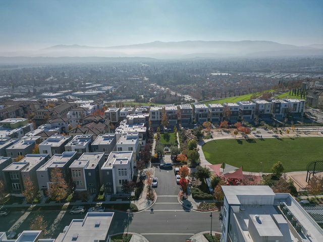 2981 Henry Miller Place 10, San Jose, CA 95136