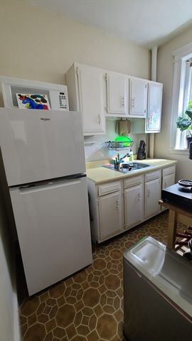 1840 Commonwealth Ave V, Boston, MA 02135