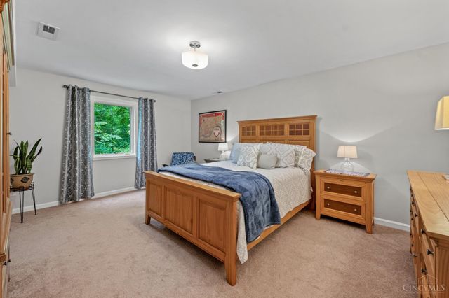 5604 Sugar Camp Road, Miami Twp, OH 45150