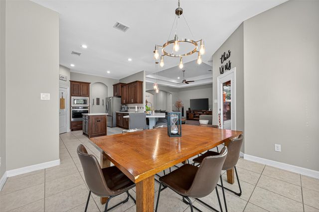 15406 Winterhaven Drive, Tomball, TX 77377