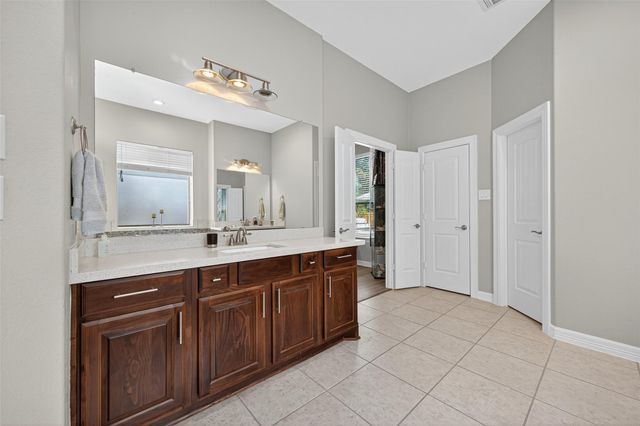 15406 Winterhaven Drive, Tomball, TX 77377