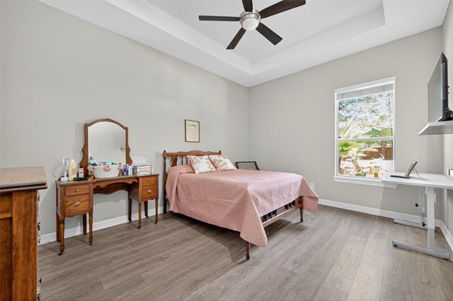 15406 Winterhaven Drive, Tomball, TX 77377