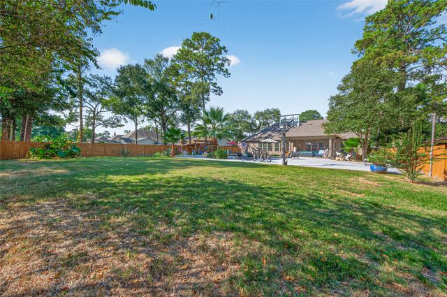 15406 Winterhaven Drive, Tomball, TX 77377