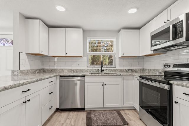 2716 BERDETTA STREET, Leesburg, FL 34748