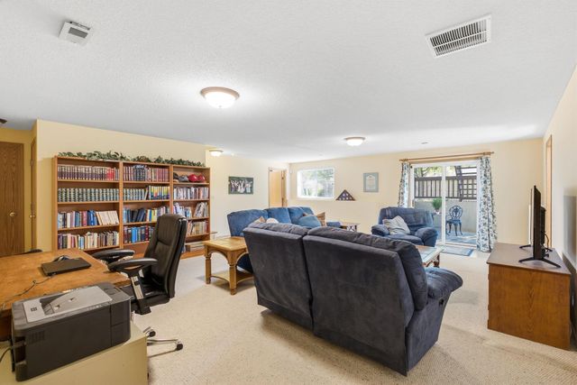 522 N Prairie Creek, Kechi, KS 67067