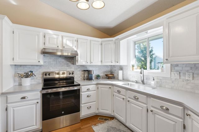 522 N Prairie Creek, Kechi, KS 67067