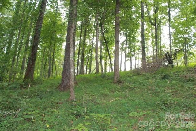 374 E Settings Boulevard NW, Valdese, NC 28690