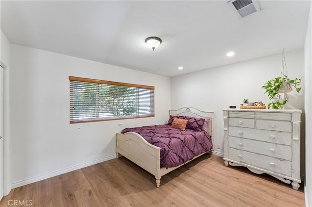 5365 Elvira Road, Woodland Hills, CA 91364