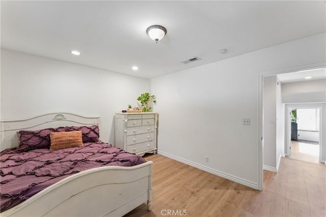 5365 Elvira Road, Woodland Hills, CA 91364