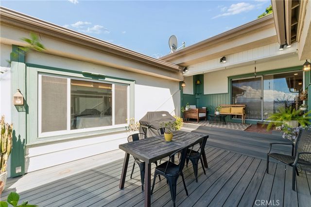 5365 Elvira Road, Woodland Hills, CA 91364