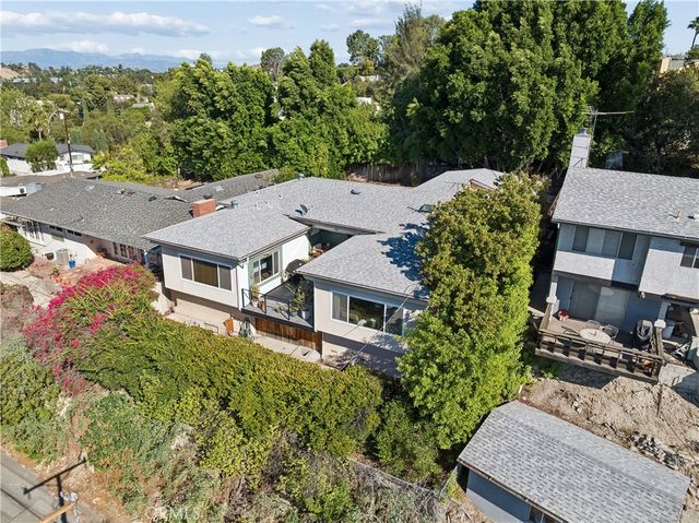 5365 Elvira Road, Woodland Hills, CA 91364