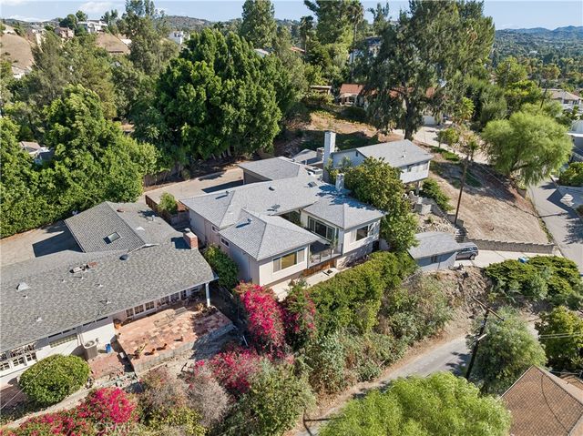 5365 Elvira Road, Woodland Hills, CA 91364