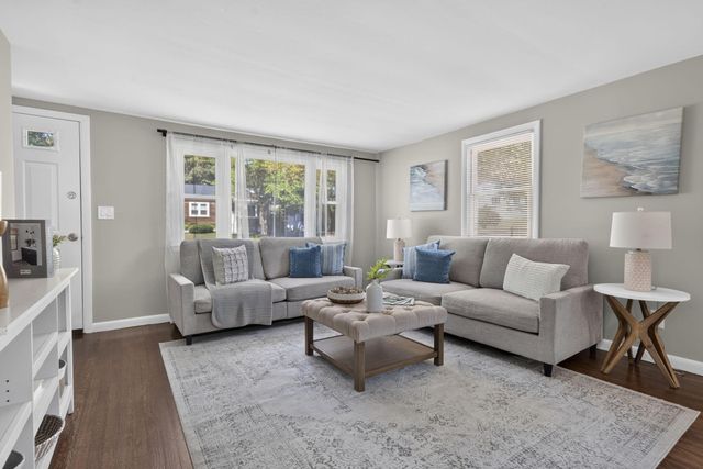6 Handy Road, Pocasset, MA 02559