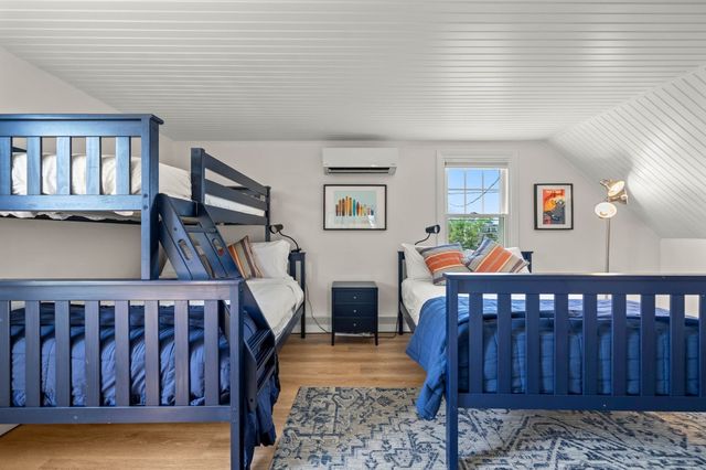 133 Old Point, Newburyport, MA 01950