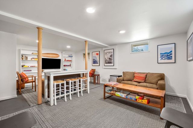 133 Old Point, Newburyport, MA 01950