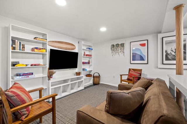 133 Old Point, Newburyport, MA 01950