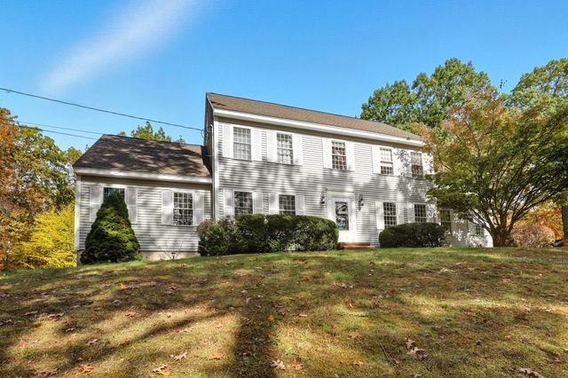 13 Cottonwood Road, Plaistow, NH 03865