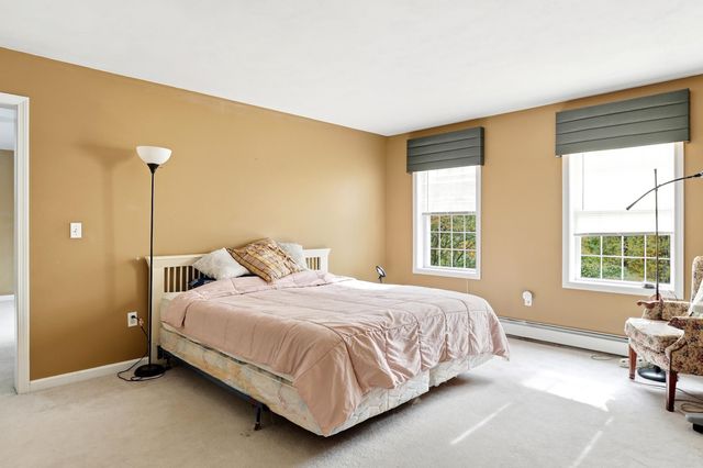 13 Cottonwood Road, Plaistow, NH 03865