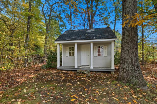 13 Cottonwood Road, Plaistow, NH 03865