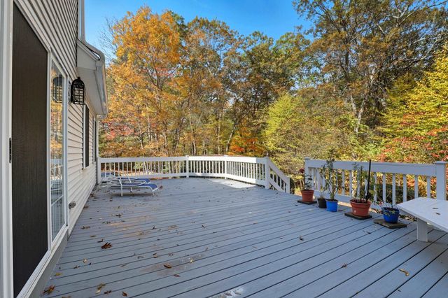 13 Cottonwood Road, Plaistow, NH 03865