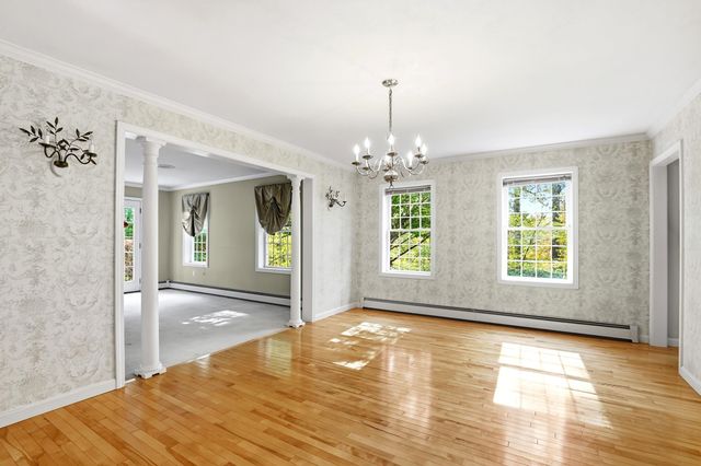 13 Cottonwood Road, Plaistow, NH 03865