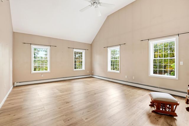 13 Cottonwood Road, Plaistow, NH 03865