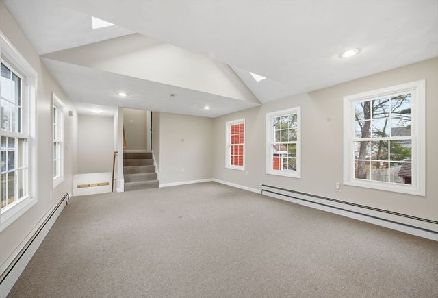 970 Crescent St, Brockton, MA 02302